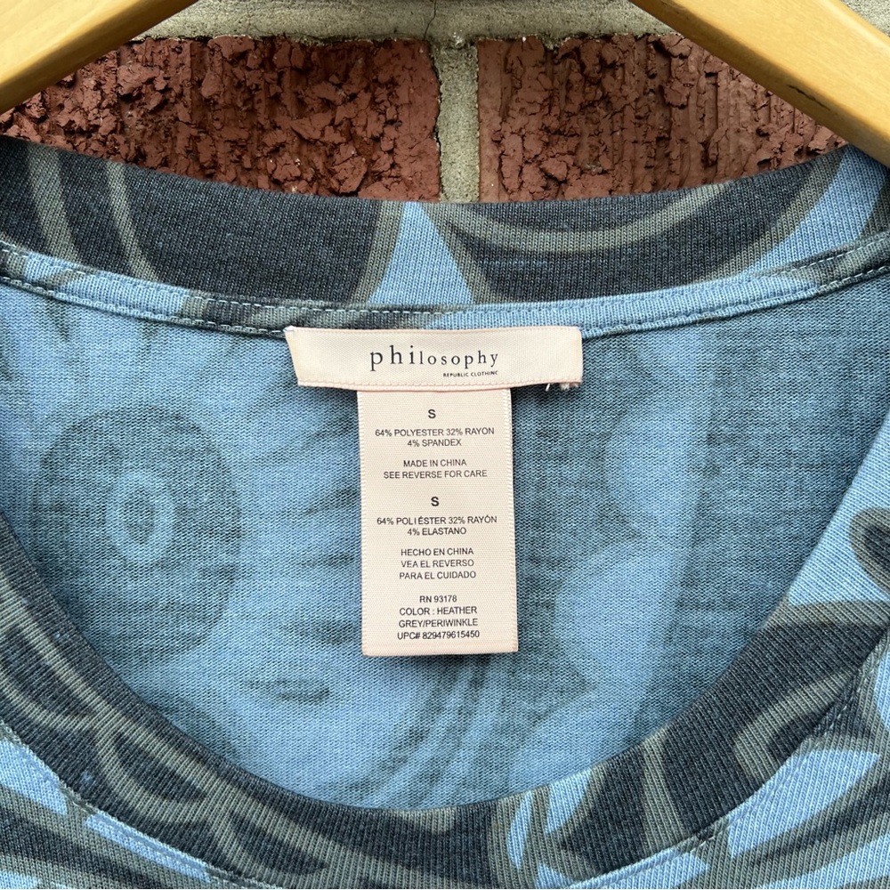 Philosophy Gray and Blue Mandala Print Long Sleeve Tunic Dress Top - Picture 4 of 4